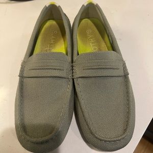 Rothy’s “the driver” loafer shoe size 10